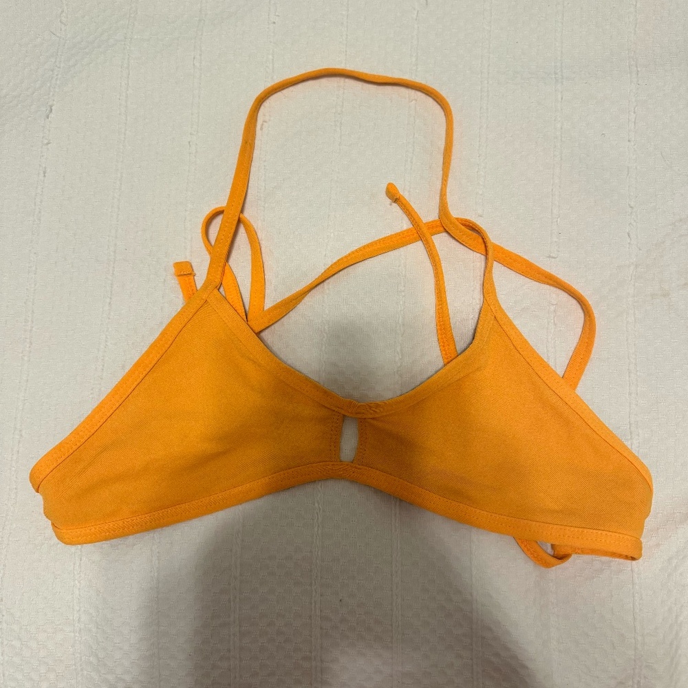 Jolyn mango vent style swim bikini top - size small
